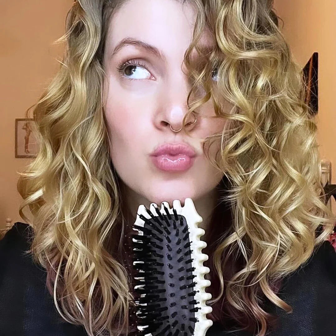 CurlControl™ - Curl Defining Brush